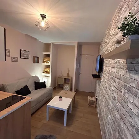 Superbe Neuf Avec Balcon Apartment *