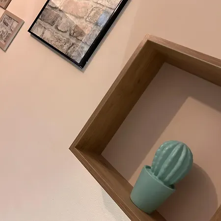 아파트 Superbe Neuf Avec Balcon 락쥬