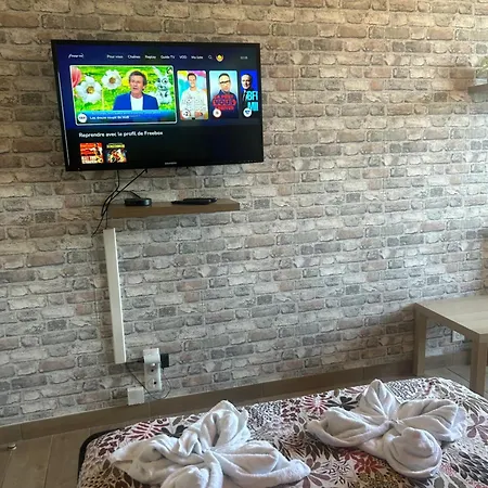 Superbe Neuf Avec Balcon 아파트